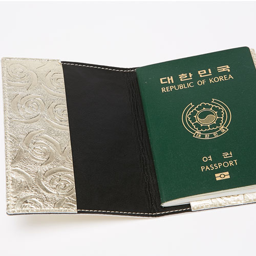[피네티] Passport Holder Sophia (여권케이스 소피아 플래티늄)